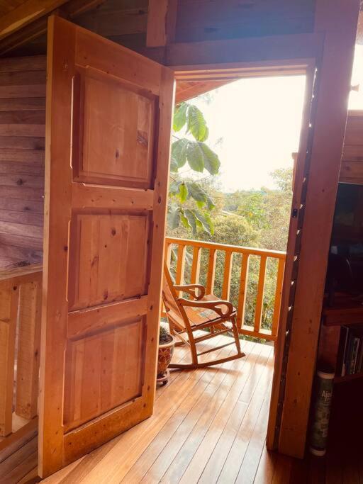 Beehouse Arvi Cabana Guarne Buitenkant foto